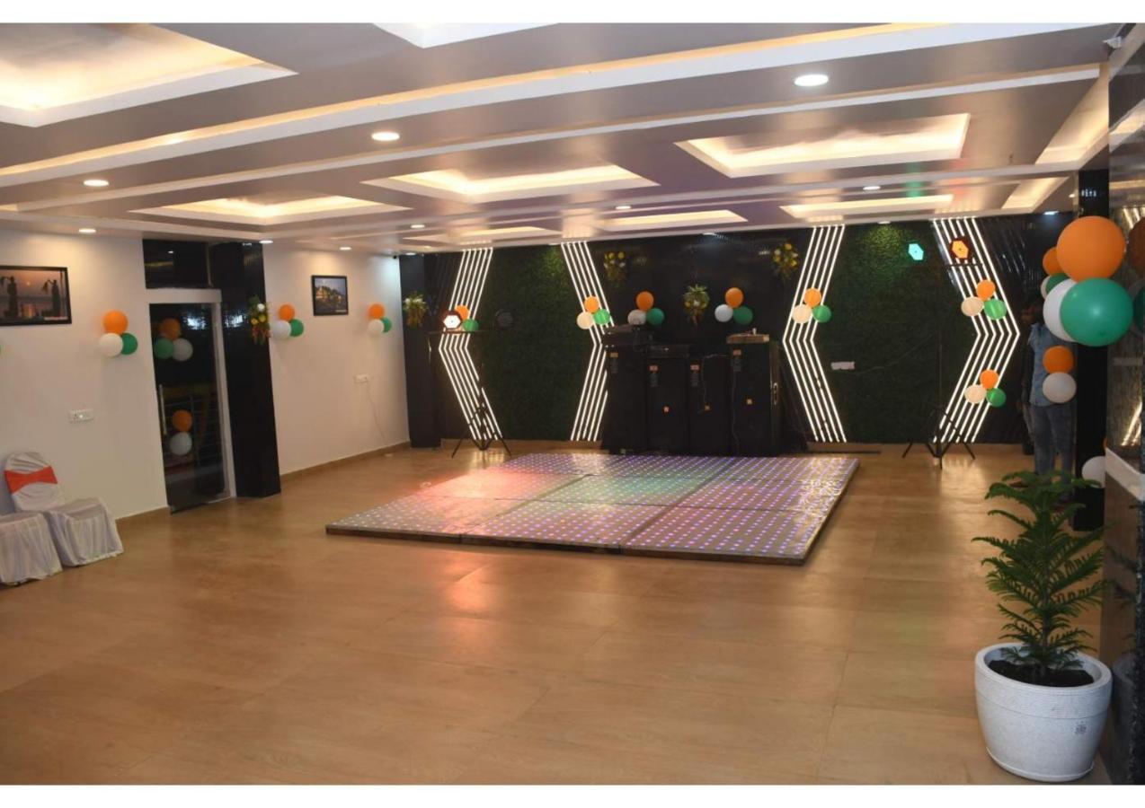 Hotel Ganga Kaveri 바라나시 외부 사진
